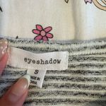 Eyeshadow Small striped earrings shadow crewneck sweater Photo 1
