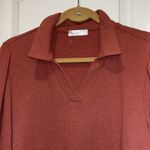 89th & MADISON BRAND DEEP DARK MAUVE COLOR TOP V NECK POP OVER LS TOP SIZE L Pink Size L Photo 2