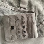 Momcozy  Nursing and Pumping Gray Bra 
Size‎ L
93% Cotton 7% Spandex Photo 6