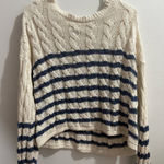 American Eagle  Sweater Photo 0