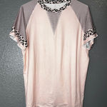 Women’s Pink Leopard & Stripe Raglan Sleeve Top Size ? Casual Loose Fit Short Black Size L Photo 0
