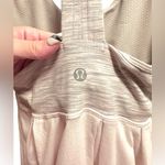 Lululemon π LIGHT PINK AND GRAY CROSSBACK TANK TOP WITH BUILT IN BRA Photo 2