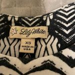 Lily White  Black and White Top Photo 3