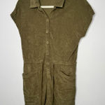 Heartloom  green romper size medium Photo 0