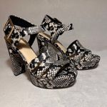 Guess Women's Lylah Platform Dress Sandals Strappy Size 7.5 M Black Photo 2