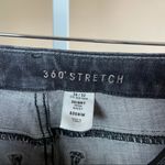 H&M High Waist 360 Stretch Size 26 Skinny Jeans Grunge Dark Wash Photo 4