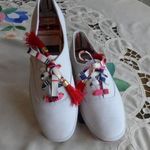 Keds Kate Spade/ Women's White Canvas Sneakers w/tassel sz 7 Photo 0