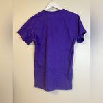 Hanes NYU School of Law T-Shirt Purple Small Gender Neutral Short Sleeve Graphic  Photo 4