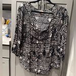 Mossimo Supply Co Tribal Aztec Print Blouse Cream and Black L Size L Photo 5