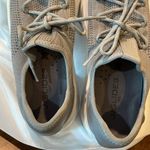 J SLIDES PLATFORM Lace Up Mesh Knit Breathable Sneaker  size 7.5 Photo 4