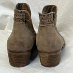 MIA ‎ Jayden Pull On Bootie Ankle Boot Taupe Brown Size 7 Country Western Heel Photo 5