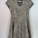 Nanette Lepore Zebra Textured Weave V-Neck A-Line Dress w/Princess Seams-Size 6 Photo 0