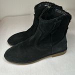 UGG  Zip Ankle Boots Photo 0