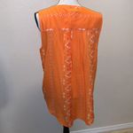 North Crest  orange patterned v-neck sleeveless lightweight blouse Photo 4