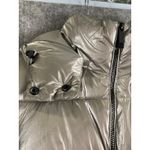 BCBGMAXAZRIA Silver Metallic Puffer Coat Women's Large Hooded Cropped Jacket Photo 5