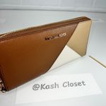 Michael Kors  Luggage Travel Continental Wristlet Large Wallet Photo 0