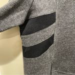 Alo Yoga Drift Mesh Side Panel Vented Hoodie Sweatshirt Grey Black Size Large Photo 4