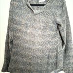 Equipment  Femme blouse size XS/TP silk cheetah animal print boho modest office Photo 0