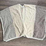 House of Harlow 1960 Beige and Cream Knit Cardigan Flowy Womens Shawl Brown Size undefined Photo 0