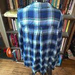 American Eagle blue tartan plaid flannel M boyfriend fit button down shirt Photo 1