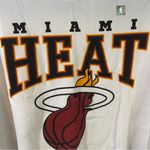 Hybrid Apparel NBA Miami Heat crop white sweatshirt women Size Medium Photo 2