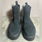 Puma Mayze Chelsea Suede Platform Ankle Boots Black Edgy & Stylish Lug Sole Sz8 Photo 7