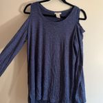 matty m Blue sweater  Photo 0