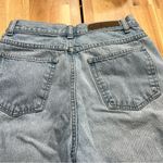 Bill Blass Vintage  Easy Fit Capri Jeans 6P High Waist Light Wash Photo 4