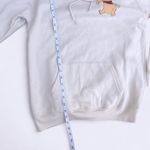 Winnie The Pooh Tigger Eeyore Disney Beige Cream Pullover Sweater Hoodie Sweatshirt Long Sleeve Sz S Photo 4