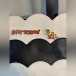 Betsey Johnson Bestsey Johnson Wavy Days Bee Striped Purse Photo 2