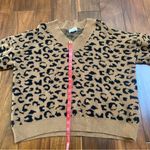 Adora Boutique Trendy Animal Print Sweater Size Small: Cozy & Fun!! V Neck Tan Photo 4