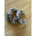 Sterling Silver 1 " Etched Filigreeā Pierced Wire Hollow Hoops Earrings EUC Photo 5