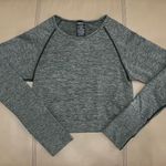 PINK - Victoria's Secret Sports Green/Grey Seamless Top Photo 0