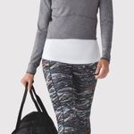 Lululemon Womens Top Gray Hill And Valley Mock Neck Cropped Long Sleeve Size 6 Photo 0