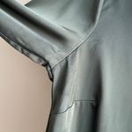 H&M Green Satin Button Down Shirt, Size Large Photo 5