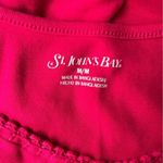 st. john's bay 3/$20  Fuchsia/pink & lace tank top. Photo 6