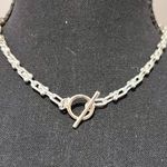 Intricate Silver Toned Oval Link Necklace Photo 1