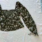 NWOT Large Mi Amor Francesca’s Forest Green Crop Top Floral Wrist Cuff Kelly Photo 2