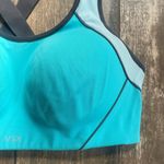 Victoria's Secret Victoria’s Secret VSX SPORT adjustable cross back sports bra 36B pastel green Photo 46