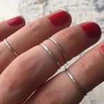 bundle of 4 dainty sterling silver midi rings Photo 0