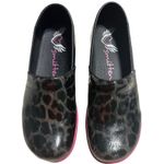 Smitten Clogs Size 41 (Women's 9.5 Photo 1