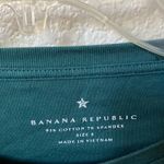 Banana Republic FINAL MARKDOWN  tee small Photo 2