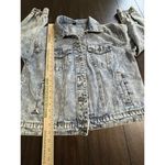SheIn Woman’s Light Wash Blue Denim Jean Jacket Size L Button Down Photo 3