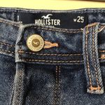 Hollister Women’s Butterfly Embroidered Medium Wash Rolled Hem Denim Jean Shorts Photo 3
