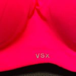 Victoria's Secret NEW VSX Sports Bra 34DDD Pink Black Padded Lined Feminine Gym Photo 4