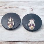Vintage Clip On Earrings Photo 4