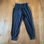 Old Navy high rise go-dry joggers size M petite black Photo 3