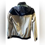 The North Face Women’s  XS Windbreaker Photo 1
