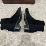 Stuart Weitzman  Black Easy On Reserve 5050 Suede Boots Pull On Boots 7.5 EUC Photo 5