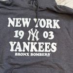 Genuine Merchandise New York Yankees Hoodie Photo 2